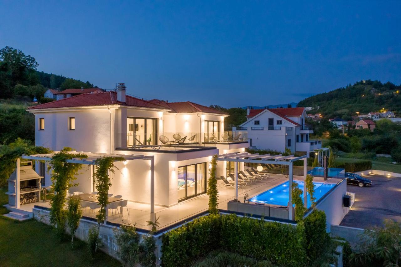 Villa Elegance Синь Экстерьер фото